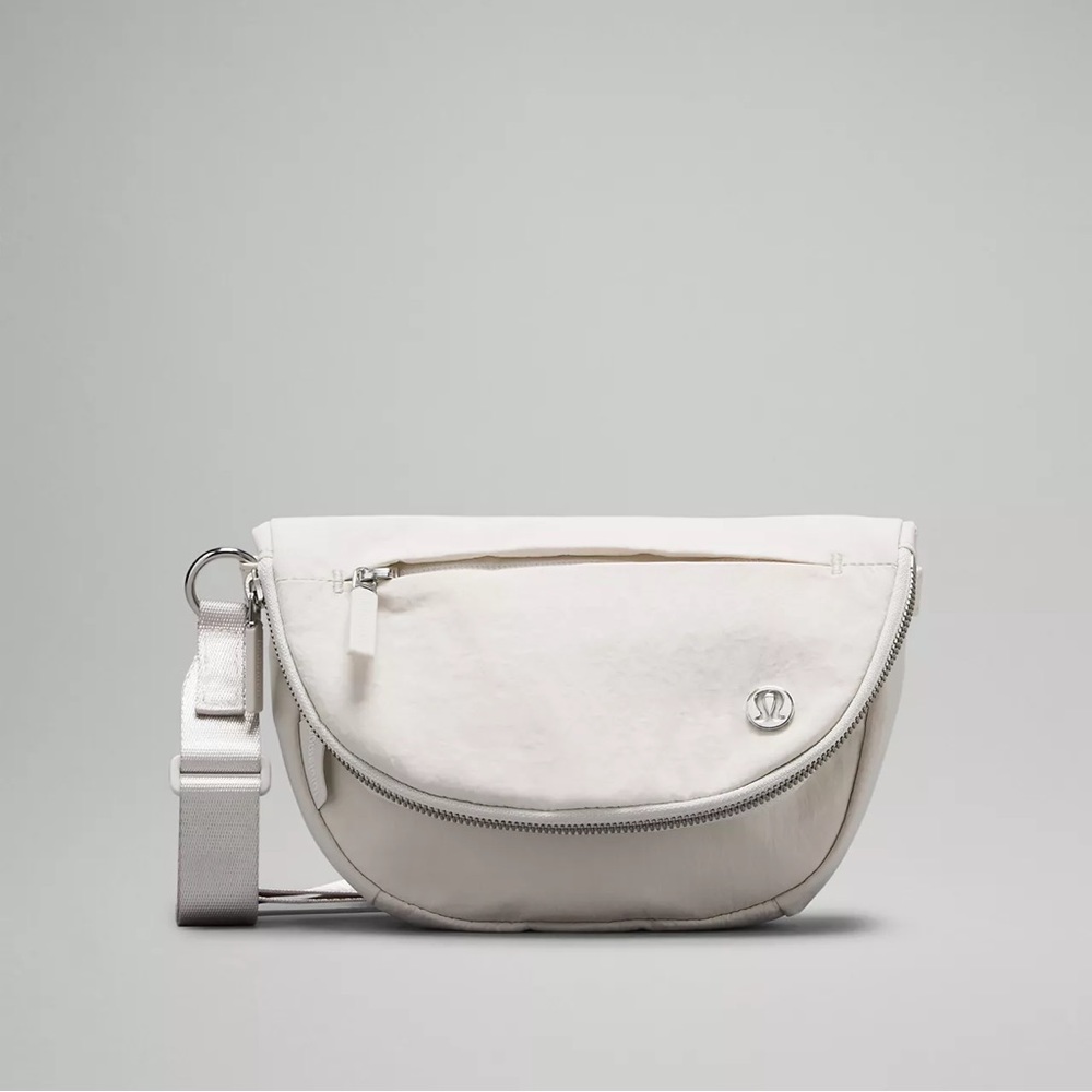 Lululemon All Night Festival Bag Micro 2L